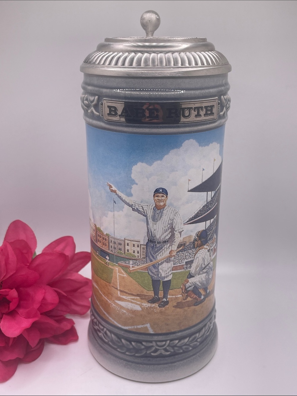 1991 Budweiser Sports Legends Babe Ruth Commemorative Lidded Stein
